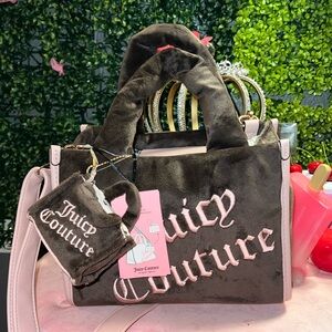 🩷🍒SOLDJuicy couture velour mini tote